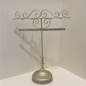 Elegant Silver Jewelry Organizer